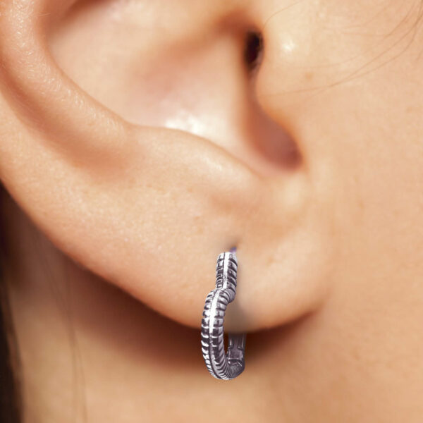 Alternative view of Queen Jezabel BJT400 18mm